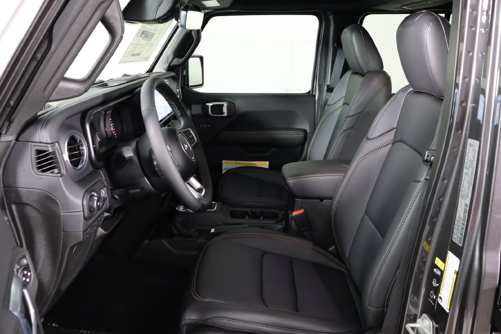 New 2027 Jeep Wrangler Unlimited Sahara AWD/4WD image 14