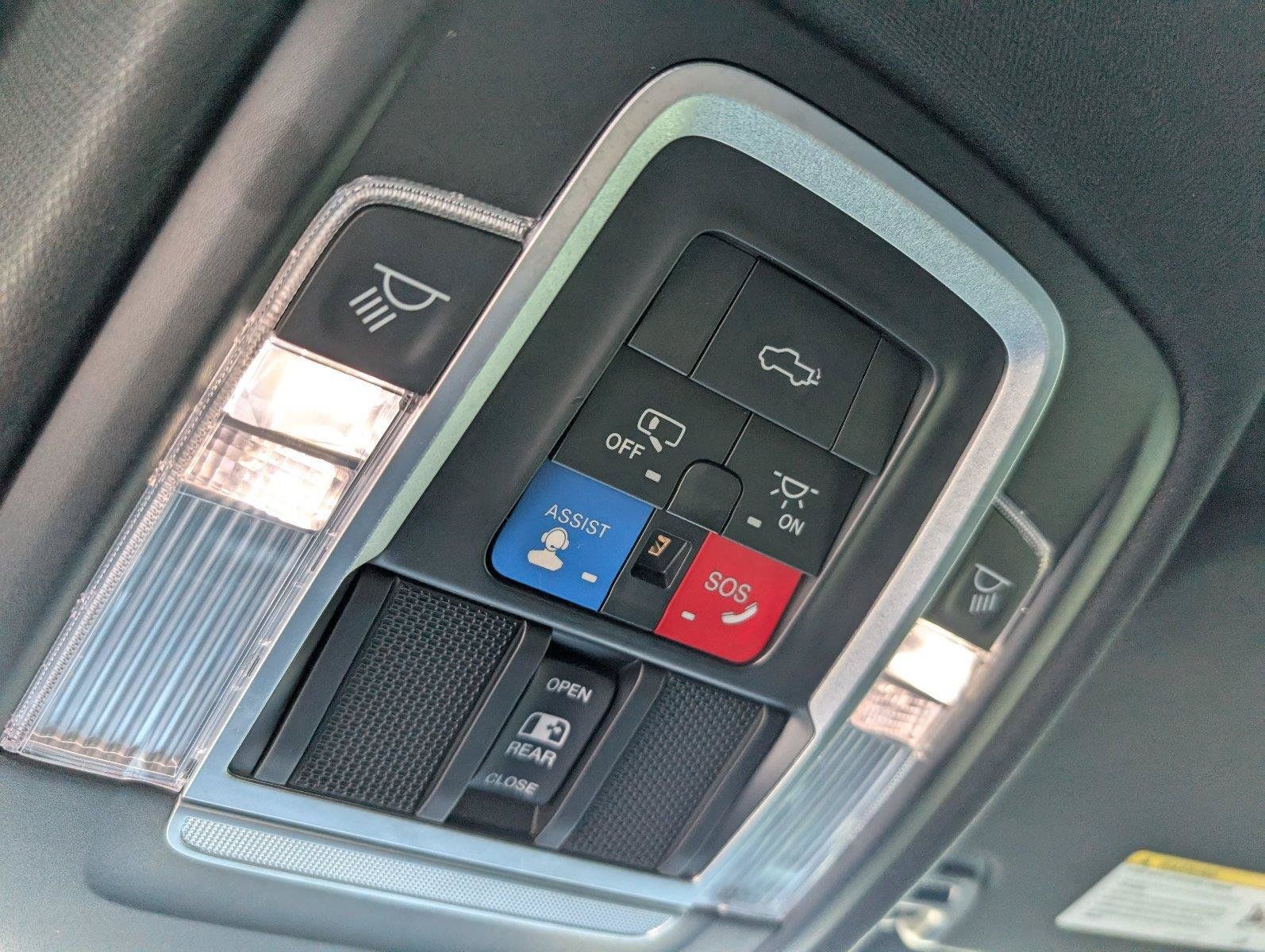 Used 2020 RAM 1500 Laramie w/ Sport Appearance Package AWD/4WD image 25