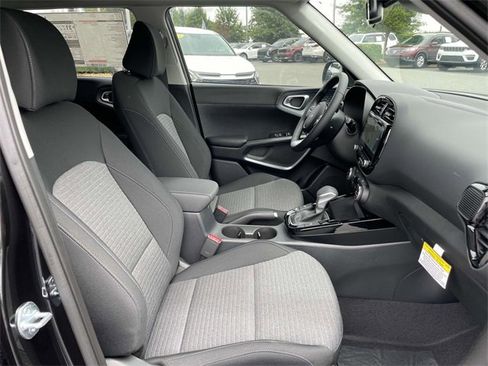 New 2025 Kia Soul EX image 14