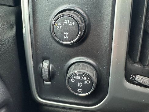 Used 2018 GMC Sierra 1500 SLE image 21