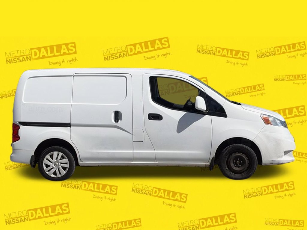 Used 2016 Nissan NV200 SV w/ Technology Package FWD image 2