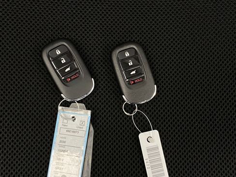 Used 2024 Honda HR-V LX image 9