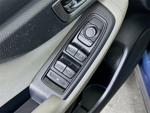 Used 2019 Subaru Forester Premium image 20