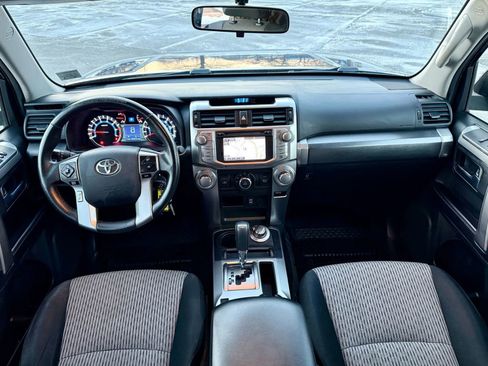 Used 2016 Toyota 4Runner 4WD image 12