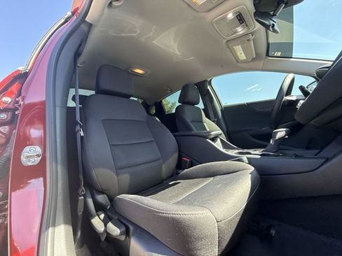 Used 2024 Chevrolet Malibu RS w/ LPO, Floor Liner Package FWD image 23