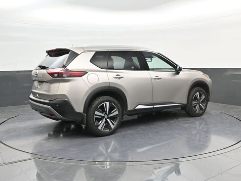Used 2021 Nissan Rogue SL AWD/4WD image 7