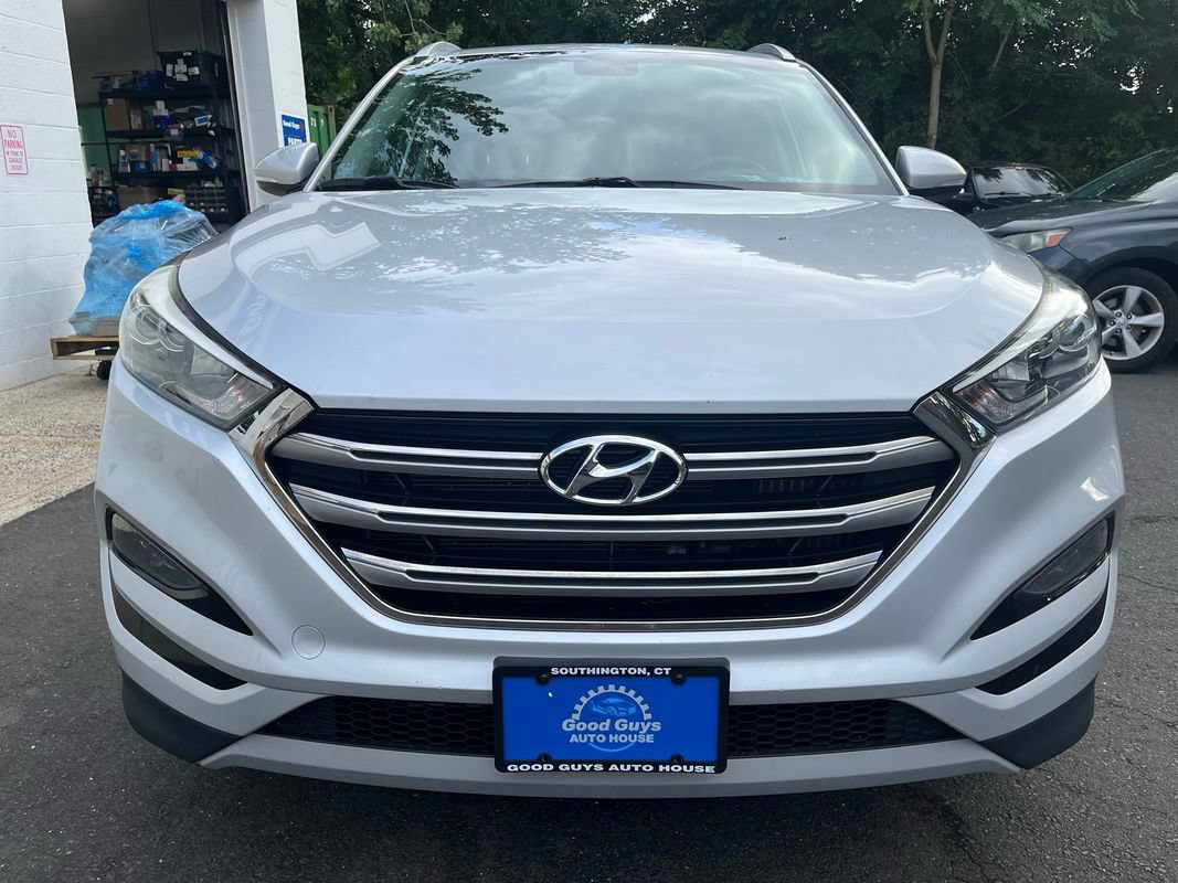 Used 2017 Hyundai Tucson Limited w/ Cargo Package AWD/4WD image 27