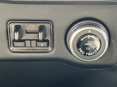 New 2025 Lincoln Navigator Reserve w/ Jet Appearance Package image 29