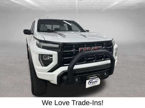 Used 2023 GMC Canyon AT4X w/ Edition 1 AWD/4WD image 3