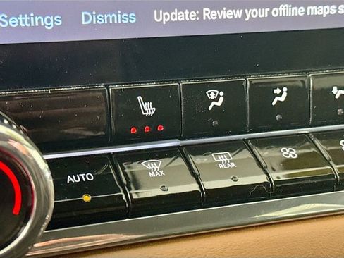 Used 2024 GMC Canyon AT4 w/ Canyon Safety Plus Package image 22