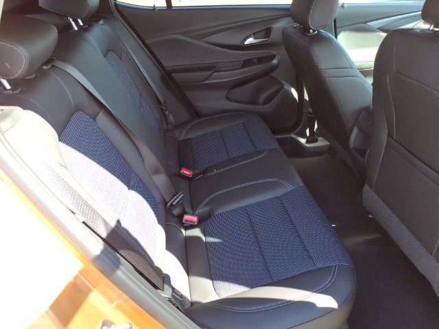 New 2026 Buick Envista Sport Touring w/ Convenience I Package FWD image 21