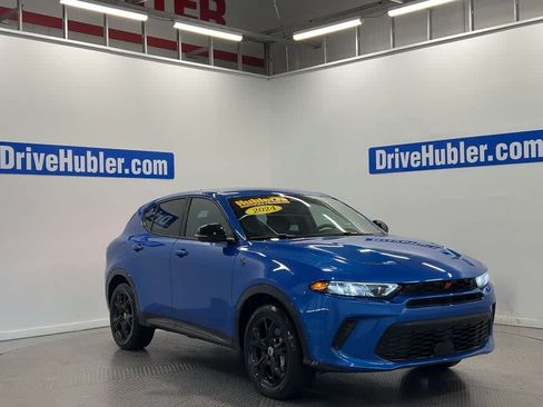 Used 2024 Dodge Hornet R/T w/ R/T Blacktop Package AWD/4WD image 3