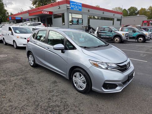 Used 2019 Honda Fit LX image 9
