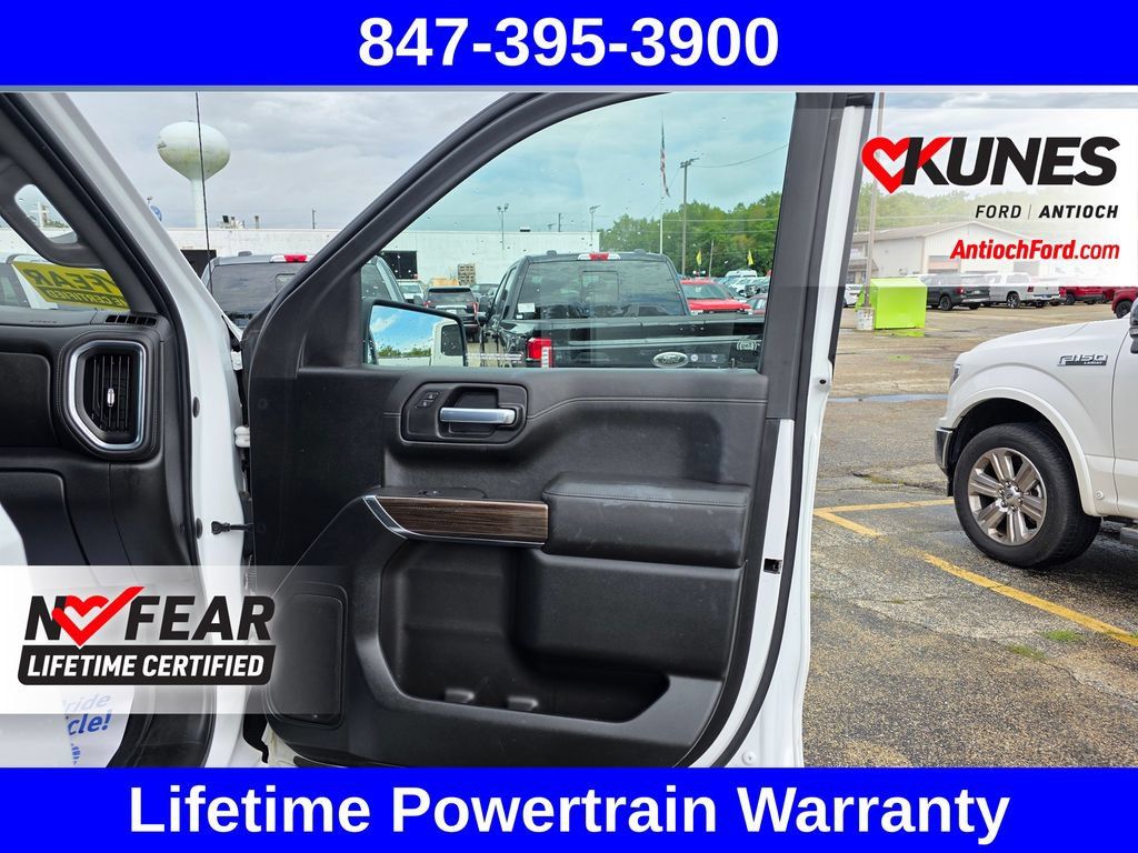Used 2021 Chevrolet Silverado 1500 RST AWD/4WD image 37