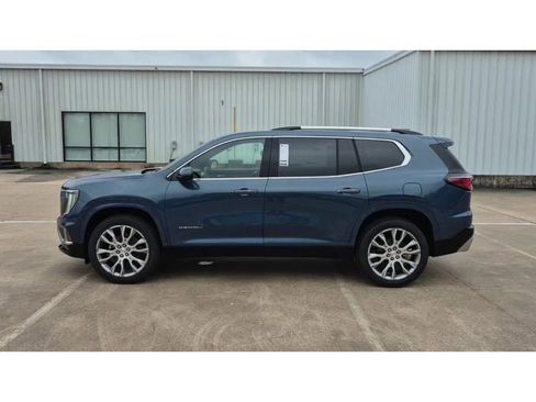 New 2026 GMC Acadia Denali image 5