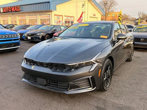 Used 2025 Kia K5 LXS image 4