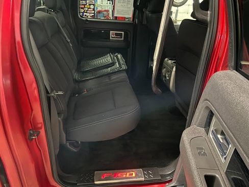 Used 2010 Ford F150 XLT image 16