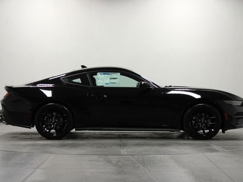 New 2026 Ford Mustang Coupe RWD image 3