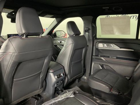 New 2026 Ford Explorer ST w/ Sun And Sound Package AWD/4WD image 15