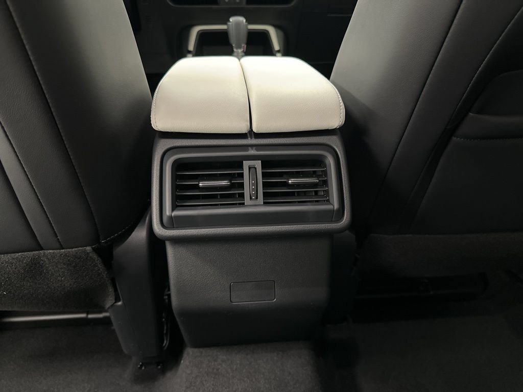 New 2026 MAZDA CX-5 Preferred AWD/4WD image 17