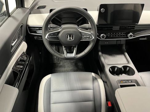 New 2025 Honda Prologue Touring image 21