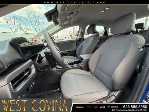 Used 2025 Kia K4 FWD image 25