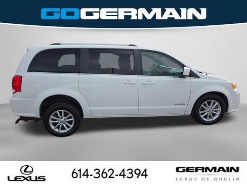 Used 2019 Dodge Grand Caravan SXT image 9