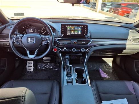 Used 2022 Honda Accord Sport image 11