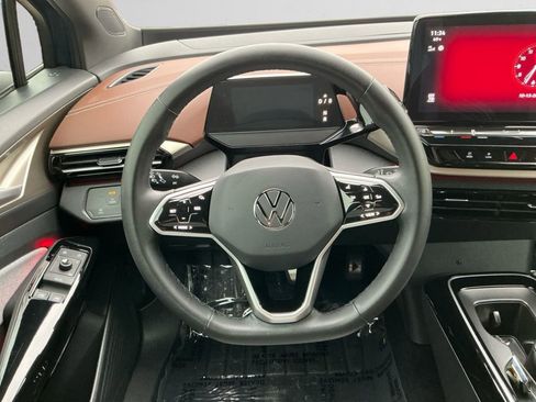 Used 2023 Volkswagen ID.4 Pro image 12