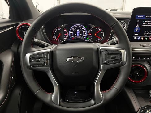 Used 2024 Chevrolet Blazer RS w/ Enhanced Convenience Package image 22
