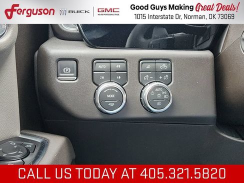 New 2026 GMC Sierra 1500 SLT w/ SLT Premium Plus Package AWD/4WD image 19