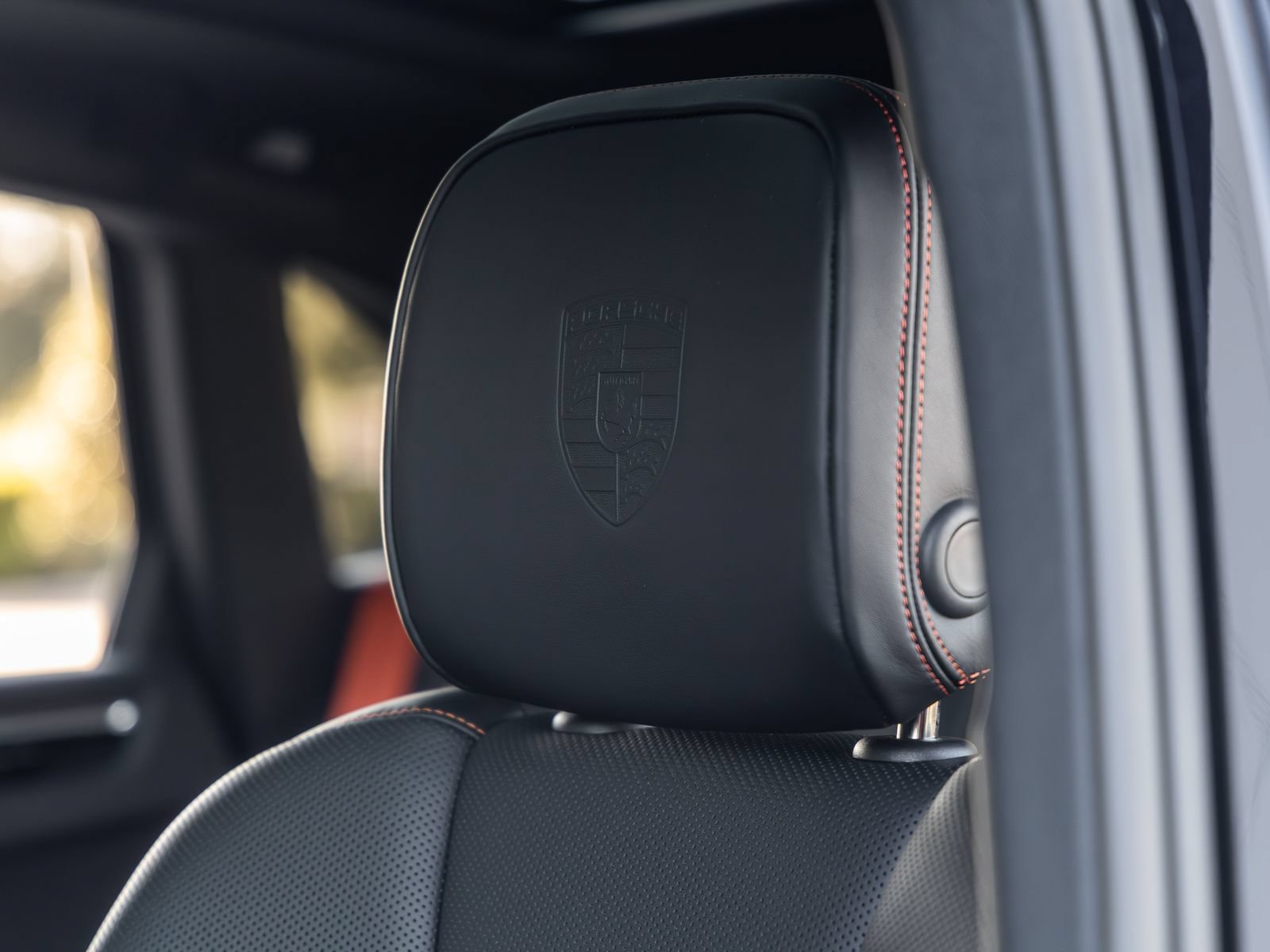 Certified 2026 Porsche Macan S AWD/4WD image 26
