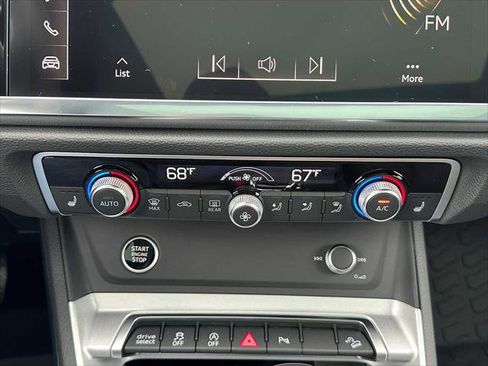 New 2025 Audi Q3 2.0T Premium image 26