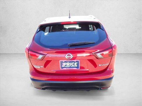 Used 2018 Nissan Rogue Sport SV w/ SV All-Weather Package image 3