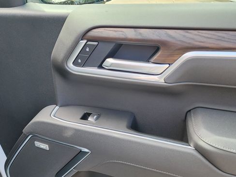 New 2026 GMC Sierra 1500 SLT w/ SLT Premium Plus Package image 37