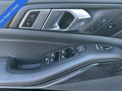 Used 2024 BMW X5 xDrive40i image 11