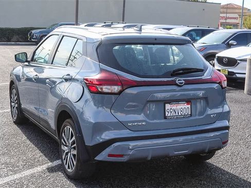Used 2024 Nissan Kicks SV image 7