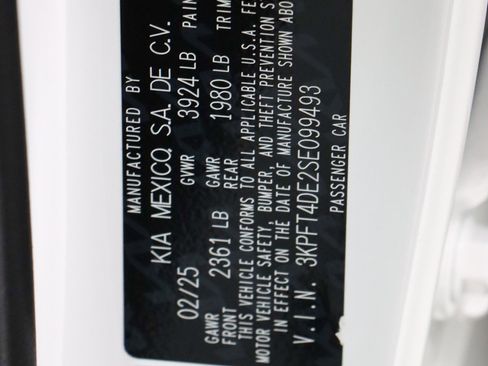 Used 2025 Kia K4 FWD image 30