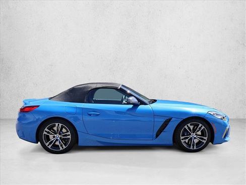 Used 2020 BMW Z4 M40i RWD image 4