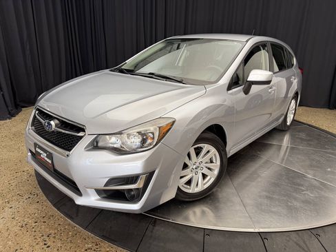 Used 2015 Subaru Impreza 2.0i Premium AWD/4WD image 2