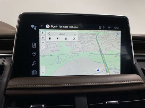 Used 2024 Chevrolet Suburban High Country w/ Advanced Technology Package image 18