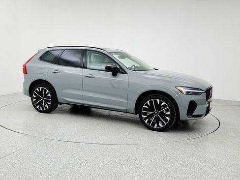 New 2026 Volvo XC60 B5 Ultra w/ Protection Package Premier image 3
