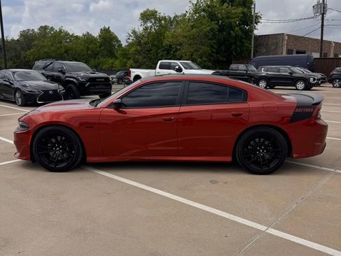 Used 2023 Dodge Charger Scat Pack w/ Daytona Edition Group image 4