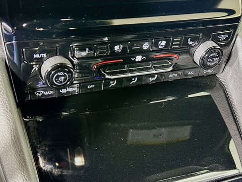 Used 2024 Jeep Grand Cherokee Limited 4xe image 24