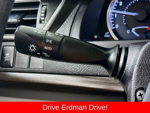 Certified 2016 Toyota Camry LE FWD image 15