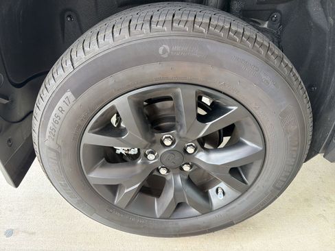 Used 2025 Toyota RAV4 LE image 17