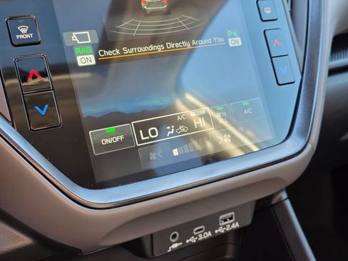New 2026 Subaru Crosstrek 2.5i Limited AWD/4WD image 32