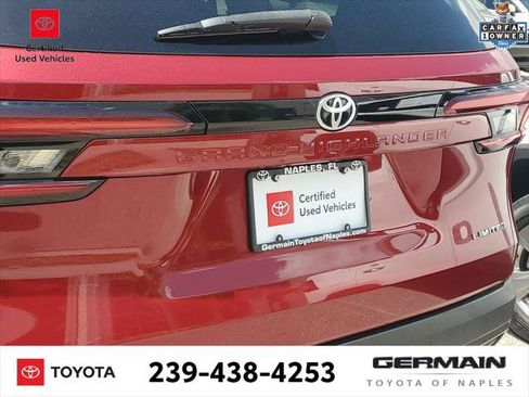 Certified 2025 Toyota Grand Highlander FWD image 17