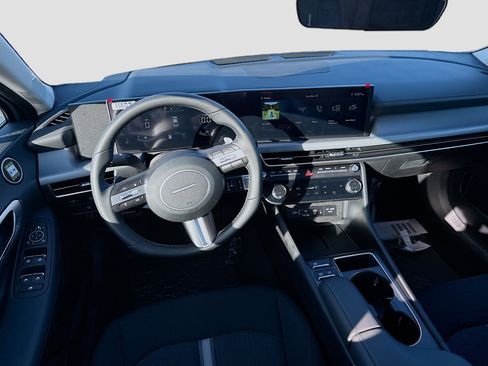 New 2025 Hyundai Sonata SEL image 15