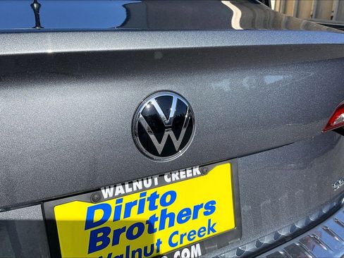 Certified 2023 Volkswagen Jetta SEL FWD image 31